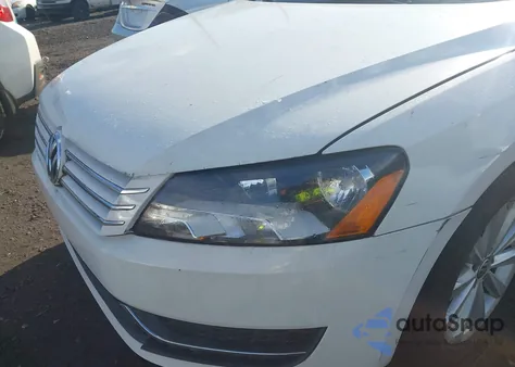 2013 Volkswagen Passat 2.5L Sel z USA, uszkodzony, nr VIN 1VWCP7A31DC055004